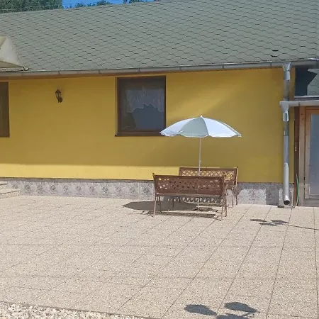 Prázdninový dům Dovolenkovy Dom Sirava *
